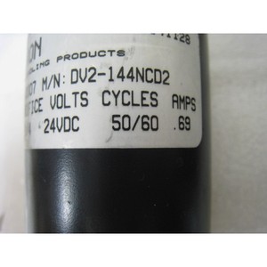 3 électrovannes Furon DV2-144NCD2, réf. 1103307 - Équipements et pièces semi-conductrices d'occasion fiables à l'échelle mondiale chez - Product Image 3