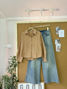 เสื้อเชิ้ตผู้หญิงลายทางผ้าฝ้ายติดกระดุม แบรนด์ L850 ทรงหลวมสบายๆ แขนยาว เหมาะสำหรับฤดูใบไม้ผลิและฤดูร้อน มีกระเป๋า - Product Image 6