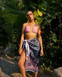 Paréo Polynésien Tendance Personnalisé, Sarong Hawaïen, Vêtement de Plage, Tenue de Resort Tropicale, Exportateur de Tissus Personnalisés OEM ODM - Product Image 2