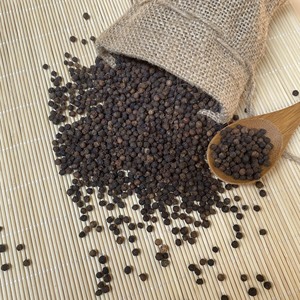POIVRE NOIR DE QUALITÉ SUPÉRIEURE PROVENANT DE FOURNISSEURS VIETNAMIENS 570G/L NETTOYÉ AVEC ARÔME ÉPICÉ POUR L'VENTE EN GROS GRANDE QUANTITÉ ET L'PROCESSUS DE TRAITEMENT - Product Image 3