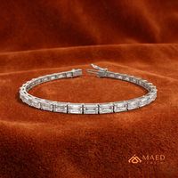 Bracelet Tennis en Moissanite Argentée pour Femme, Bracelet à Maillons, Bijou Tendance, Cadeau de Mariage ou d'Anniversaire, Accessoire Élégant et Luxueux