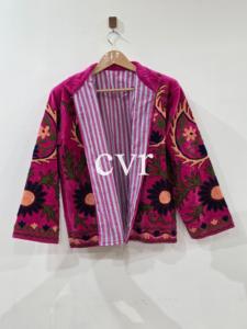 เสื้อโค้ทกำมะหยี่ปักมือ คอจีน ไซส์ใหญ่ ลายดอกไม้ เสื้อคลุมฤดูหนาว แขนยาว สไตล์จีน - Product Image 3