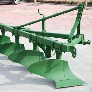 Charrue à disques hydraulique robuste de haute qualité pour tracteur, préparation des terres agricoles, labourage, machine à labourer - Product Image 1