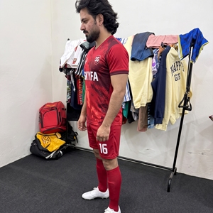 ชุดเสื้อและกางเกงฟุตบอล ชุดกีฬาฟุตบอล - Product Image 3