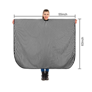 Cape de Salon Résistante à l'Eau à Faible MOQ, Logo Personnalisé, en Polyester Pongee, Robe de Barbier, Capes de Coiffure pour la Coupe de Cheveux - Product Image 2