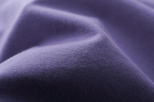 Camiseta Premium de Algodón 100% de 200 g/m² con Cuello Redondo, Teñida en Prenda, Acabado Lavado, Hombros Caídos, Corte Holgado y Regular - Product Image 5