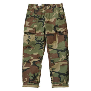 Pantalon cargo Y2K en molleton imperméable pour homme, taille basse, coupe évasée, style hip-hop, avec broderie et impression personnalisées - Product Image 2