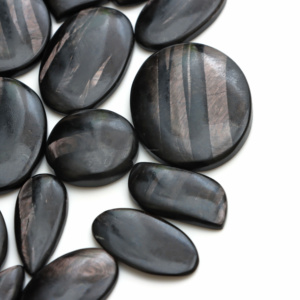 Hyperstène naturel poli noir et argenté, cabochon semi-précieux, pierre gemme brillante la plus vendue pour la fabrication de bijoux - Product Image 4