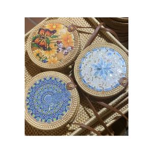 Sac en rotin de qualité supérieure, en fibres naturelles, pour usage professionnel par les designers et outil de décoration artistique pour les expositions culturelles - Product Image 3