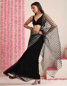 Sari KV de Georgette con Estampado Negro y Plateado y Blusa sin Coser - Product Image 5