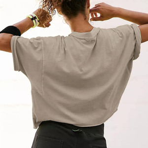 Camiseta de Algodón para Mujer 2026, Corte Cuadrado, Nueva Forma, Impresión Gráfica Personalizada, Servicio OEM, Ropa Deportiva, Camisetas Cortas de Punto para Mujer - Product Image 4