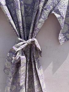 Robe Kimono en Coton Rose à Motifs Floraux pour Femme – Peignoir Léger d'Été, Robe de Spa, Robe de Demoiselle d'Honneur, Logo Personnalisé en Gros - Product Image 5