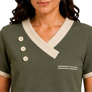 Camiseta de Manga Corta con Cuello en V Asimétrico para Mujer, Color Verde Oliva, con Detalle de Botones en Contraste Crema, Ropa Casual Personalizada al por Mayor - Product Image 6