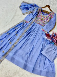 Awesome Sky Blue <b>Bead</b> Embroidered Chanderi Women's Party Ankle-Length Reversible Gown <b>Set</b> - Product Image 5