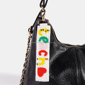 Diademas de tela hechas a mano para niñas, accesorios para enseñar Letras de amor, lápiz de corazón bordado, cuentas de semillas ecológicas ajustables - Product Image 1