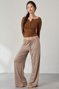 เสื้อครอปเฮนลีย์ผู้หญิง ผ้าฝ้าย 100% แขนยาว กระดุมหน้า ทรงพอดีตัว สไตล์สตรีทแฟชั่น เสื้อยืดคอกลม ขายส่ง เสื้อสไตล์ Y2K - Product Image 4