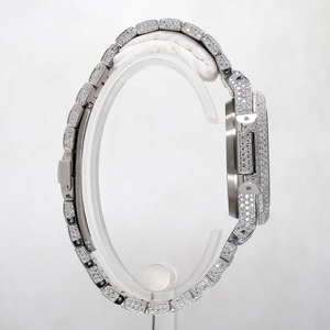 นาฬิกาหรูหราประดับเพชรโมอิสซาไนต์ VVS แบบฝังเต็มหน้าปัดสีเขียวมรกต รุ่นลิมิเต็ดอิดิชั่น ตัวเรือนสแตนเลสสตีล - Product Image 4