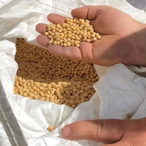 Graines de soja biologiques non-OGM séchées, traitées par lyophilisation, origine Tanzanie, 25 kg en vrac, vente en gros pour l'alimentation des volailles et la nutrition animale - Product Image 1