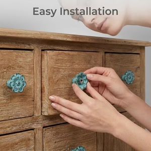 Porte-manteau mural moderne en fonte avec crochets décoratifs bleus pour chapeaux, manteaux, sacs – Rangement durable et écologique pour armoire – Organisateur décoratif - Product Image 2
