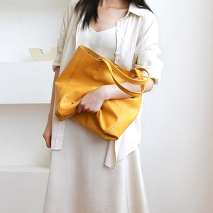 Bolso de hombro grande de cuero para mujer al por mayor con asa superior, forro de PU y dos asas, ideal para chicas que buscan lo más demandado. - Product Image 5