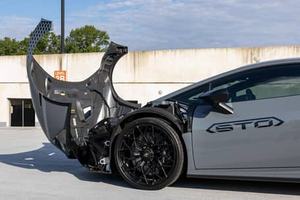 Producto TOP USADO en Perfectas Condiciones, Lamborghini Huracán STO 2022, 631 hp, Motor V10 de 5.2 Litros, LISTO PARA USAR - Product Image 5