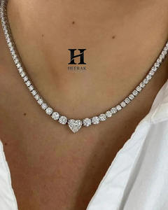 Collar de Tenis de Diamantes en Forma de Corazón de Lujo, Chapado en Oro Blanco de 14K, Cadena de Tenis con Diamantes Cultivados en Laboratorio VVS para Mujer - Product Image 3