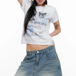 เสื้อยืดครอปแขนสั้นคุณภาพพรีเมียมสไตล์ Y2K ทรงปกติ แฟชั่นสตรีทแวร์สำหรับผู้หญิง พร้อมลายพิมพ์ตามสั่ง - Product Image 4