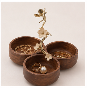 Ensemble de trois bols à snacks en bois d'acacia artisanal de luxe avec poignée décorative en forme de branche florale dorée pour la maison et la vaisselle d'hôtel - Product Image 2