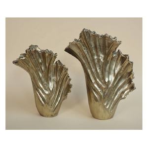 Vases décoratifs modernes en aluminium martelé faits à la main pour salon, table à manger, centre de table, décoration de mariage et de fête - Product Image 6