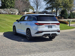 LEXUS TX 500H LUXURY 2024 D'OCCASION BLANCHE EN BON ÉTAT DU PREMIER PROPRIÉTAIRE - Product Image 2