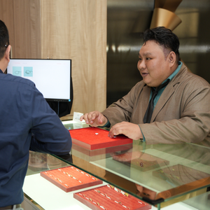 Gabinete de Almacenamiento de Joyas con RFID UHF y Gestión de Inventario en Tiempo Real, fabricado en Vietnam por Nextwaves - Product Image 1