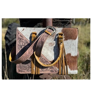 Bolso Tote de cuero con herramientas occidentales de calidad superior, bolso de hombro Unisex occidental, bolso de mujer con cierre de cremallera a precio mayorista - Product Image 1