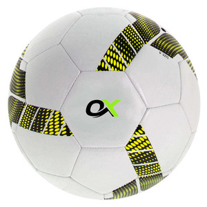Balón de Fútbol de Alta Calidad Oxva Industries para Jugar al Fútbol con Colores Personalizados - Product Image 2