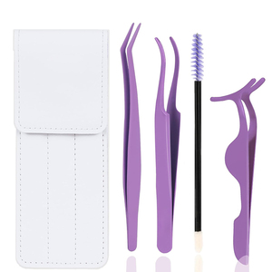 Ensemble de 3 pinces à cils de qualité supérieure, revêtement coloré, poignée solide et antidérapante pour extensions de cils, avec étui en cuir PU - Product Image 1