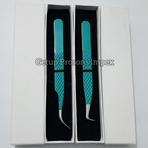 Pince à épiler professionnelle verte pour extensions de cils, en acier inoxydable, antidérapante, pour isolation de cils en volume, outil de beauté de précision - Product Image 3