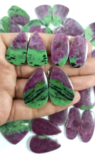 Pierre précieuse naturelle en zoïsite avec rubis, paire de cabochons, fournisseur Inde, prix de gros, haute qualité, pour la fabrication de bijoux - Product Image 2