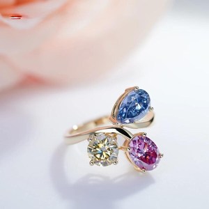 Bague à trois pierres en moissanite rose, bleue et jaune, bande ouverte pour femme, bijoux originaux en argent 925, bijoux uniques pour cadeau de mariage - Product Image 4
