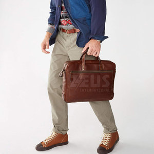 Vente directe d'usine, sac pour ordinateur portable en cuir pliable, nouveau style, qualité supérieure, sacs pour ordinateur portable en cuir légers - Product Image 6