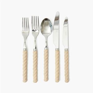 Juego de Cubiertos de Estilo Moderno, Acabado Dorado Espejo, Juego de Cubiertos Planos de Mango Largo y Delgado, Juego de 5 Piezas de Cuchillo, Tenedor y Cuchara - Product Image 2