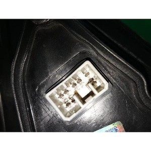 กระจกมองข้างซ้ายมือสองสำหรับ Sorento รุ่น 876013E111EB - Product Image 3
