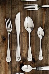 Ensemble de couverts en métal durable de haute qualité pour table à manger, accessoires de cuisine élégants et raffinés, collection premium - Product Image 3