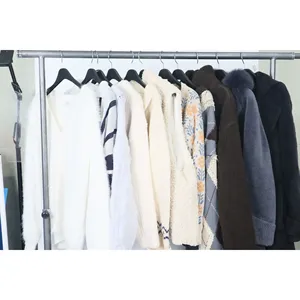 Vêtements d'hiver unisexes coréens authentiques d'occasion, lot mixte 80 kg, balle transparente, vidéo vérifiée, Yoursup, en stock, Landa Bazaar - Product Image 1