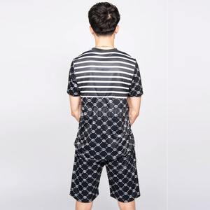 Conjuntos de Camiseta y Pantalones Cortos para Hombre, 100% Poliéster, Transpirables, de Secado Rápido, Conjuntos Deportivos a Precio de Mayoreo - Product Image 2