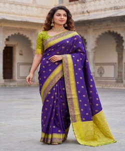 Sari de seda licuosa de lujo con tejido artesanal, blusa sin coser, ropa festiva, precio al por mayor, prenda étnica 85013 morado largo hasta el suelo - Product Image 1