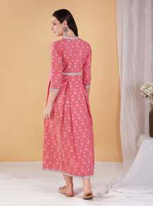 คอวีมีสไตล์ คอกลม แขนยาว พิมพ์ลายดอกไม้ เอวสูง แม็กซี่เดรสยาวสำหรับผู้หญิง ชุดเดรสแขน 3/4 ลำลองหรูหรา - Product Image 2