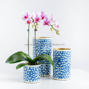 Pot de fleur en incrustation d'os le plus attrayant Vase à fleurs couleur noire et blanche à vendre meilleure qualité polie - Product Image 6