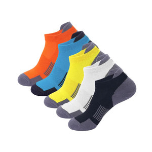 Produit phare : Chaussettes en coton respirantes pour hommes, idéales pour la course et le quotidien – Vente en ligne - Product Image 1