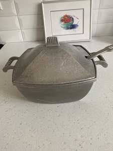 Modern Stainless Steel Soup Tureen with Lid Heat Resistant Serving Container - Product Image 1