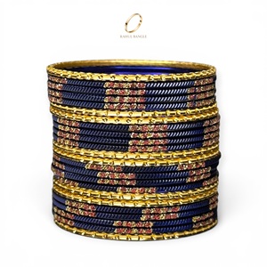Pulseras de Moda para Niños, de Acero Inoxidable Chapado en Oro Azul con Cristales, Directo de Fábrica, Premium para Boutiques, Tiendas de Regalos, Venta al Por Mayor - Product Image 4