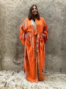 Nouveauté 2024 Kaftan pour femmes en coton tie-dye fait main, long jusqu'au sol, col en V, manches longues, écologique - Product Image 3